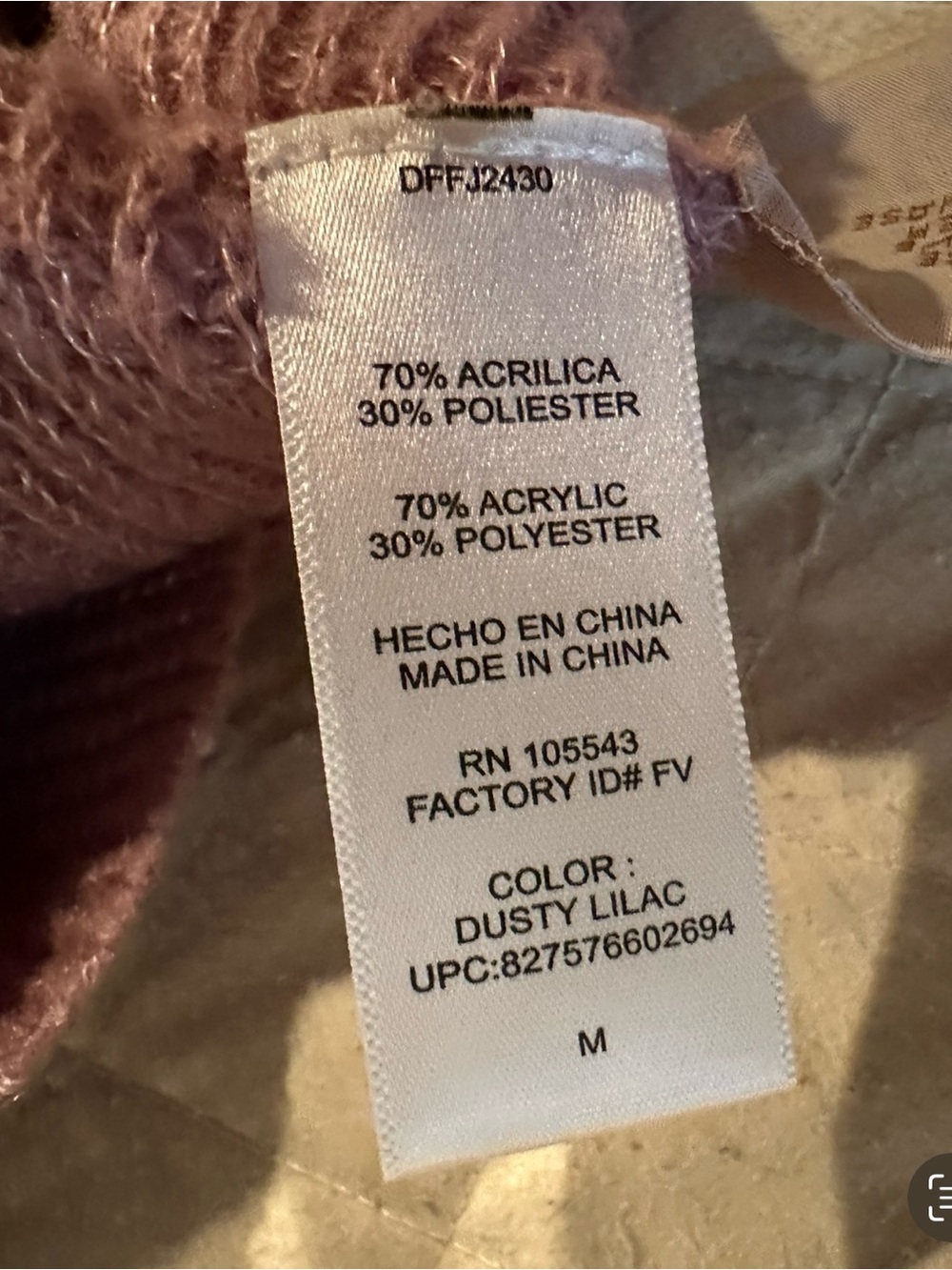 Daisy Fuentes Floral Accent Lilac Turtleneck Sweater- Size- medium - Picture 10 of 10